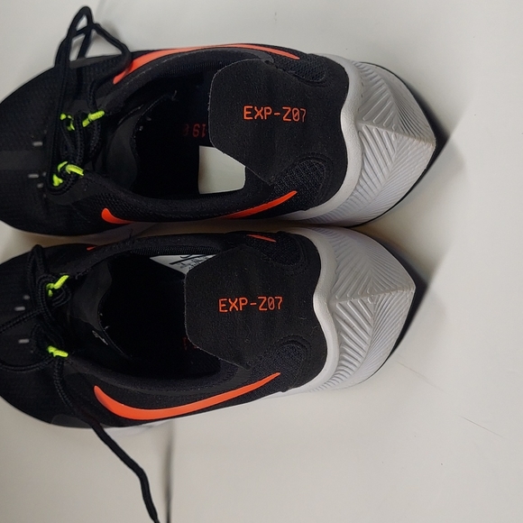 2018 NIKE FAST EXP RACER Men's Sneakers Size 8 - Picture 5 of 9